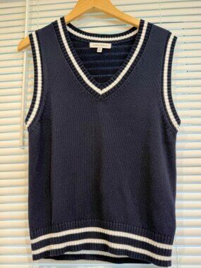 In Conversation Preppy Navy Blue & White Knit Sweater Vest Size M Cotton
